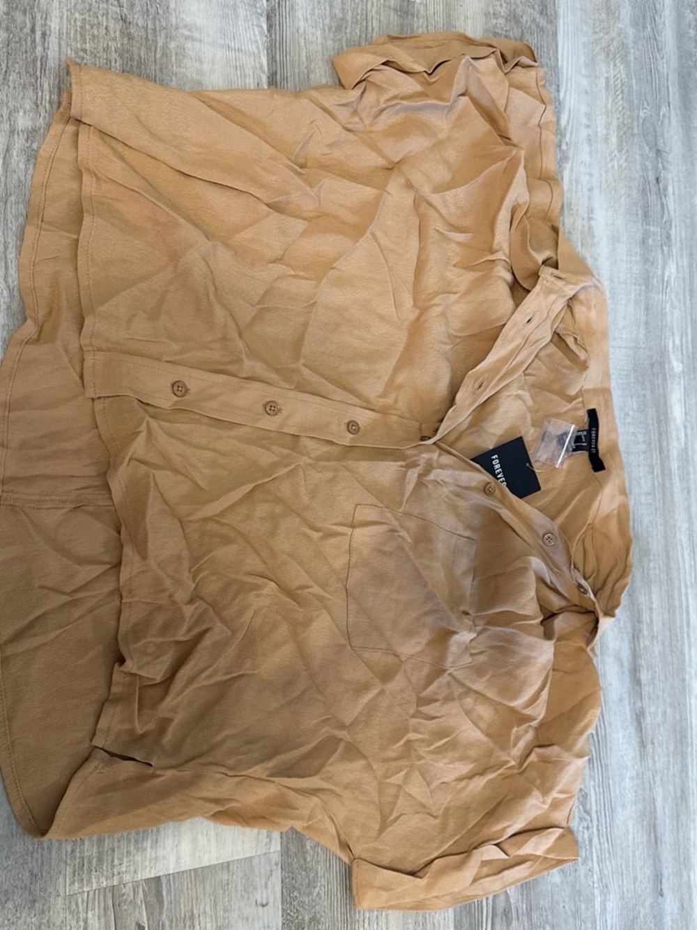Forever 21 Women's Button-Down Shirt in Tan